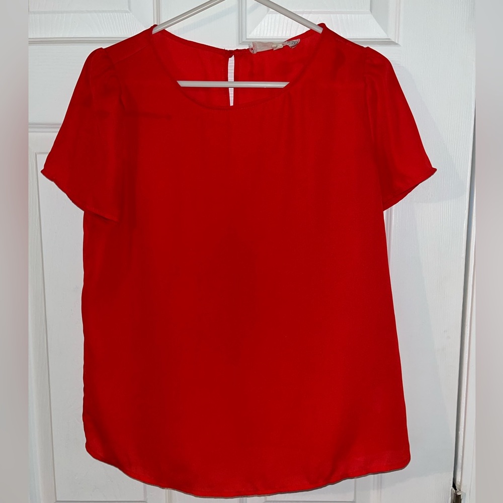 Women’s short sleeve blouse